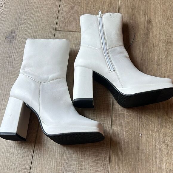 Free People Diba Melody Platform Ankle Boots US 7.5 White